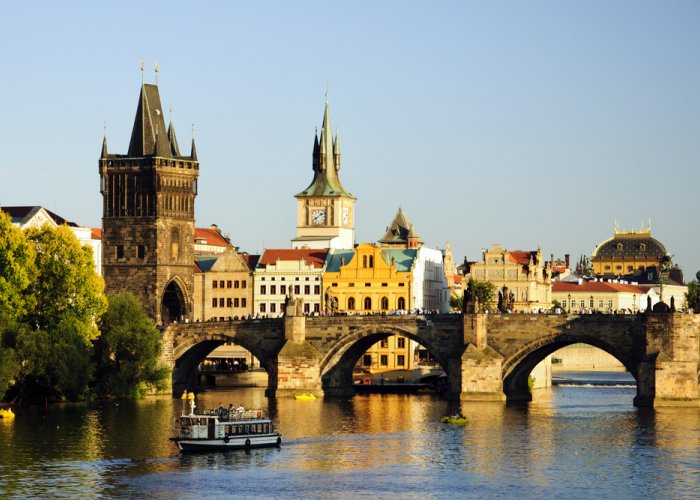 Как сэкономить на путешествии в Прагу